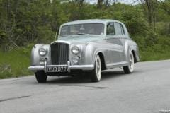 B45UL, 1953 R-Type James Young saloon