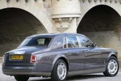 2005-Phantom-from-rear1