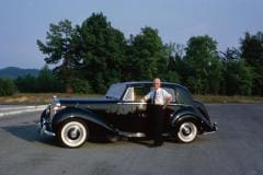 rroc-0354-Sam-Shoup-and-Mark-VI-Bentley-Oak-Ridge-Tennessee